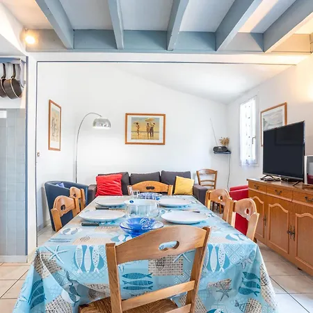 Дом отдыха Maison Avec Jardin Proche Ocean Сен-Дени-д'Олерон